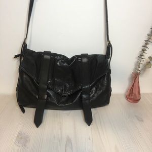 ARITZIA Wilfred Black Leather Purse